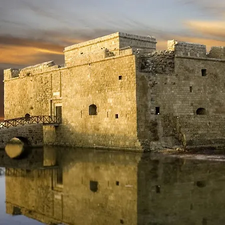 Pafia 3 * Paphos